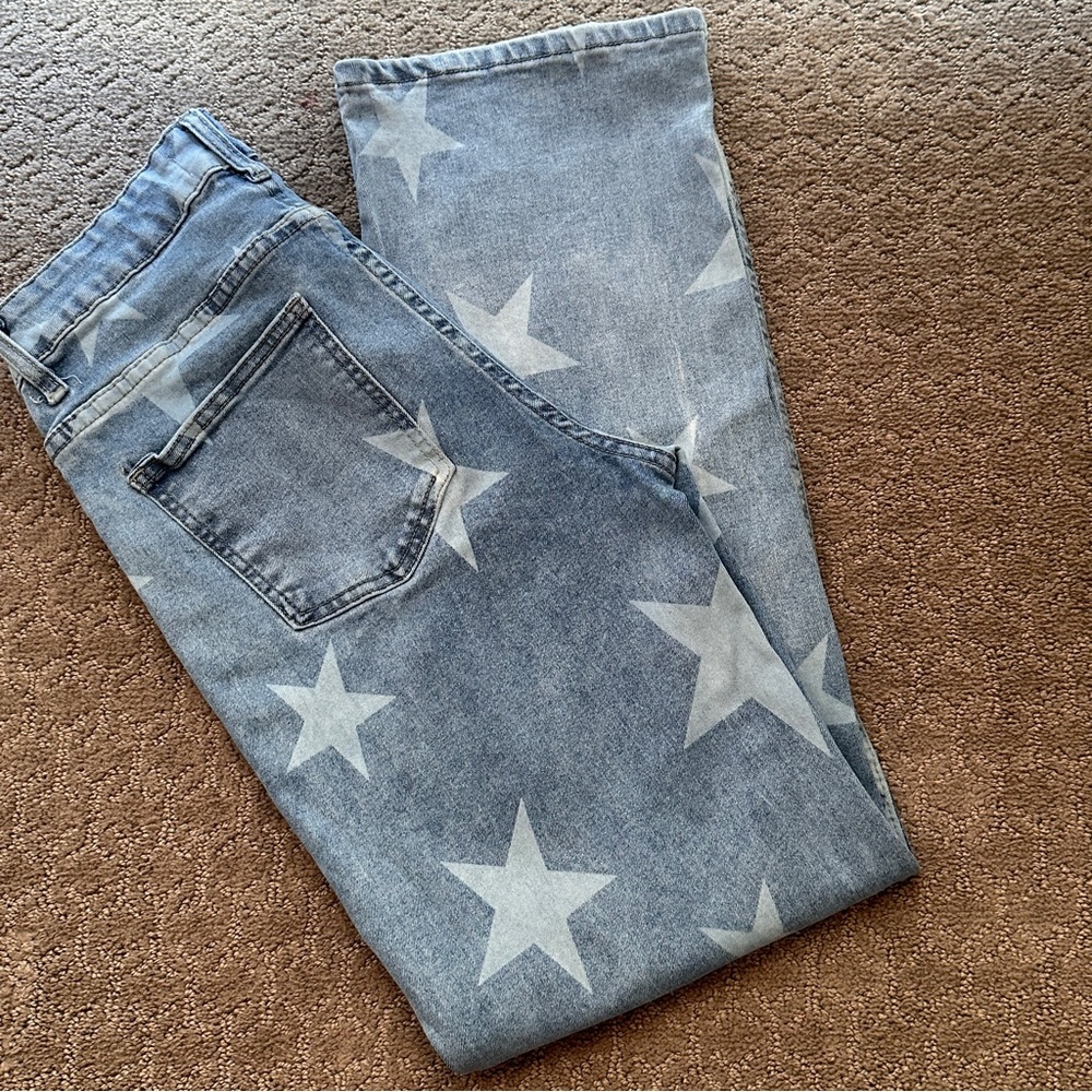 Stylish Star Print Wide Leg Jeans